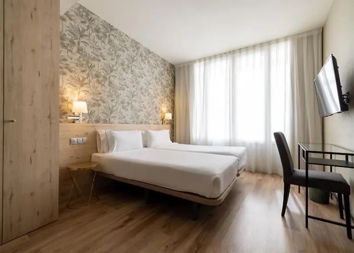 Hotel Avenida Gran Via Madrid